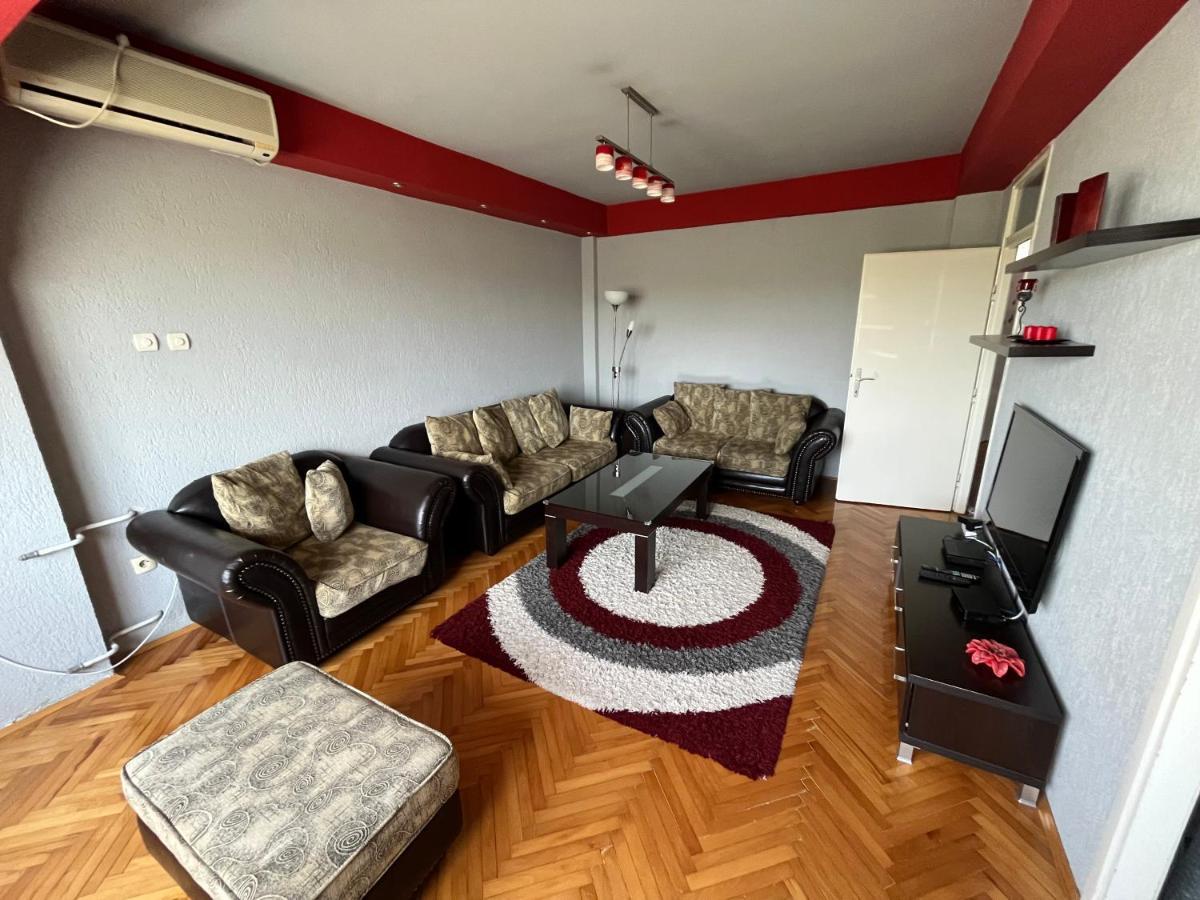 Mickitos Mm Apartment スコピエ エクステリア 写真